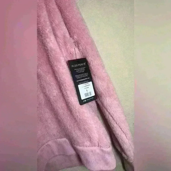 90 degrees by reflex woman’s size large NWT sold at nordstroms - Picture 2 of 6